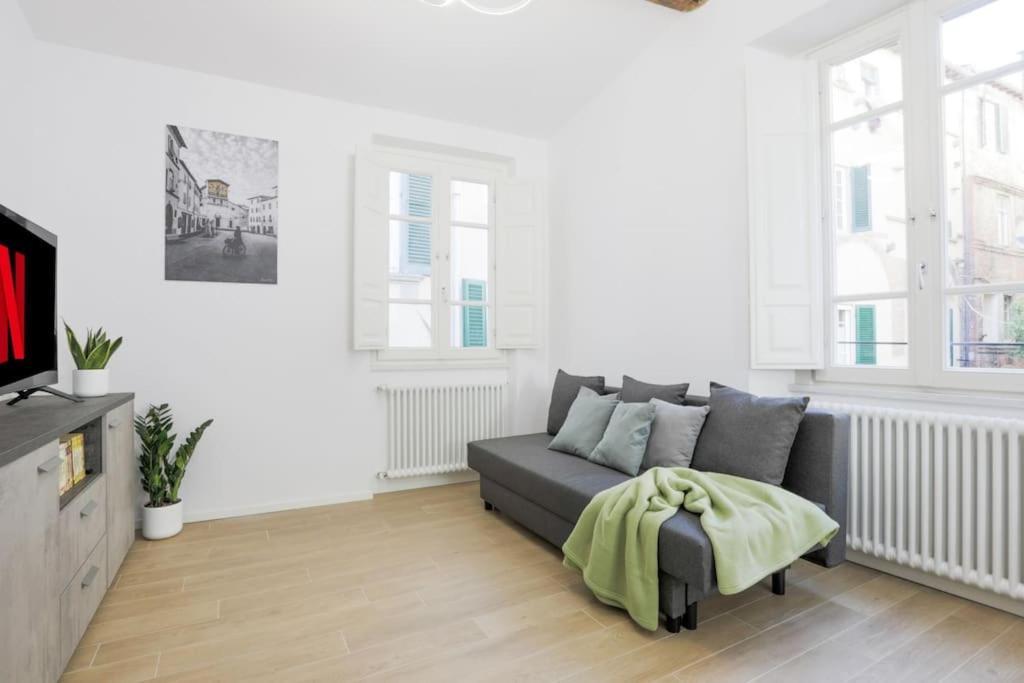 *New Attic*-Lucca Citycenter-Balcony-Netflix Екстер'єр фото