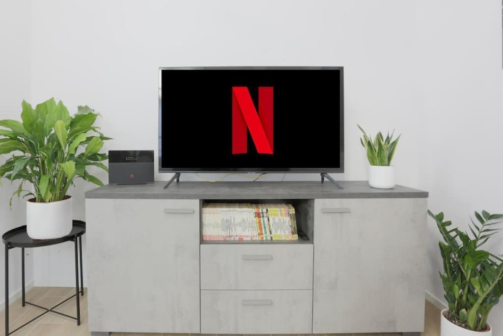 *New Attic*-Lucca Citycenter-Balcony-Netflix Екстер'єр фото